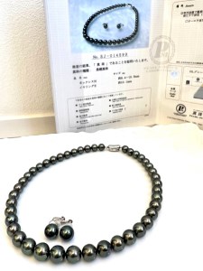 【選べる】高級黒蝶真珠ネックレス 8mm台～10mm台珠 タヒチアンパール イヤリングまたはピアスセット　YF-12