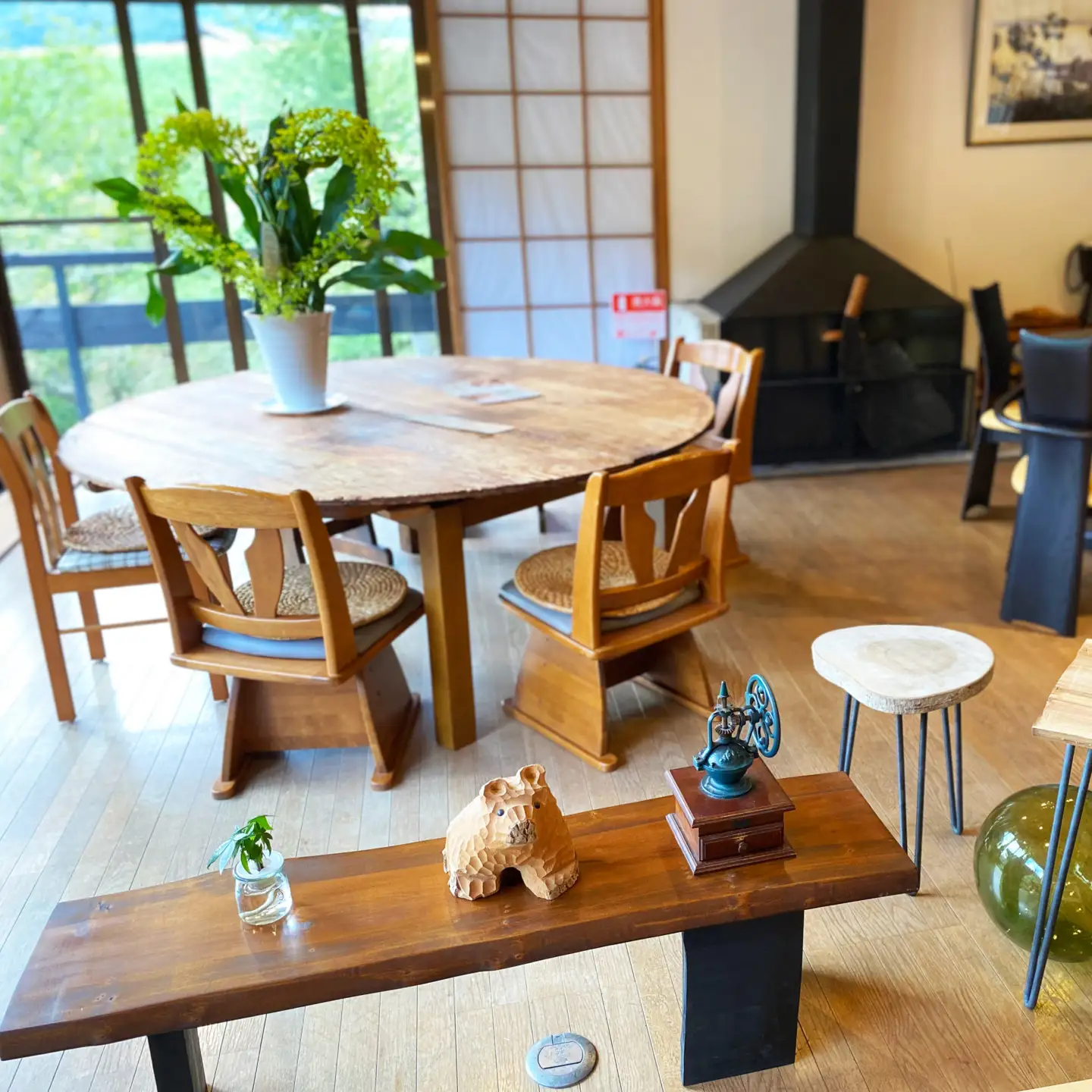 【1泊5人まで 貸し切り kakayama hutte 素泊まり 宿泊券】 田舎 のんびり リフレッシュ 山小屋 ロッジ風 貸し切り 宿 BBQ キャンプ 52-01 