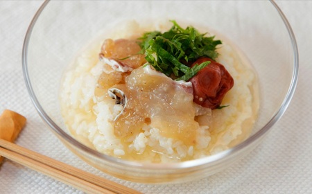  鯛 専門店 めでたい屋 の 真鯛 のお刺身茶漬け　尾鷲市 　ME-25