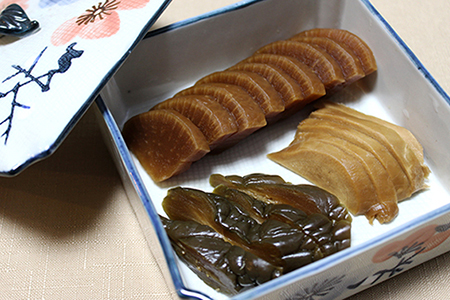 宮醤油店しょうゆ製品詰合せ／さしみしょうゆ・つゆ・ぽん酢しょうゆ・もろみ漬け・海苔の佃煮