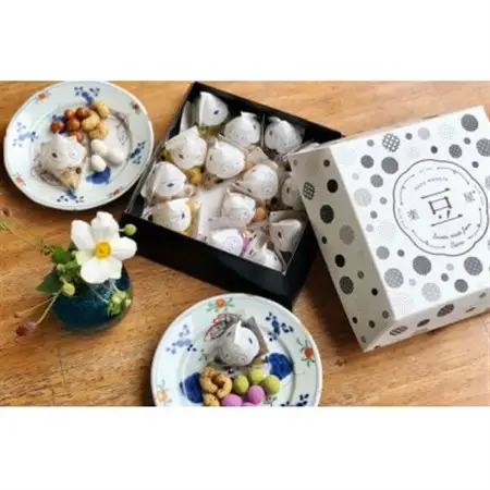 8種類豆菓子個包装16個入りギフト【すえひろやっつまめ】大阪産(もん)名品認定の雀の玉子を含む_菓子・スイーツ 和菓子  _【1094102】