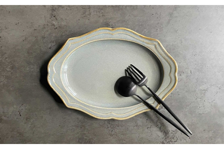 【美濃焼】fiorire-フィオリーレ- オーバルプレート 2枚セット（Burgundy×iceblue）【Felice-フェリーチェ-藤田陶器】食器 楕円皿 パスタ皿 カレー皿 写真映え おしゃれ [MBX003]