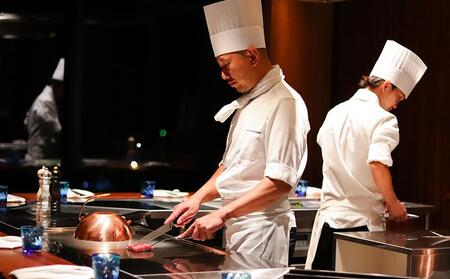 HIYORIオーシャンリゾート沖縄 オーシャンビュースイート 2名様 2泊の旅「朝食ブッフェと館内利用券1万円付」【宿泊 スイート ペア 朝食 チケット 恩納村 沖縄 人気 おすすめ】