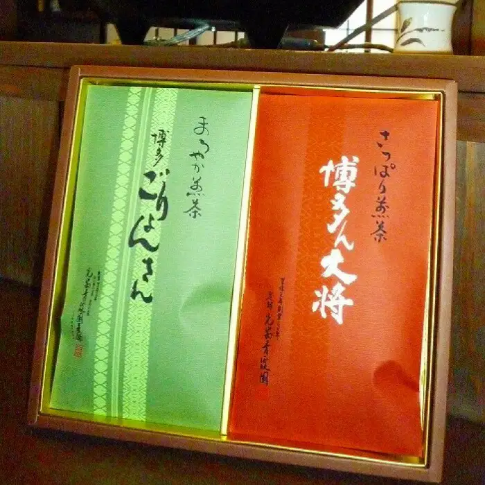 お茶詰合せ博多シリーズRH30（2種類入り） | 納税 返礼品 福岡 福岡県 福岡市 お茶 緑茶 煎茶 せんちゃ おちゃ 博多 飲み物 飲料 美味しいお茶 健康 日本茶 茶葉 飲み比べ お茶葉 お茶っ葉 福岡県産 福岡県福岡市