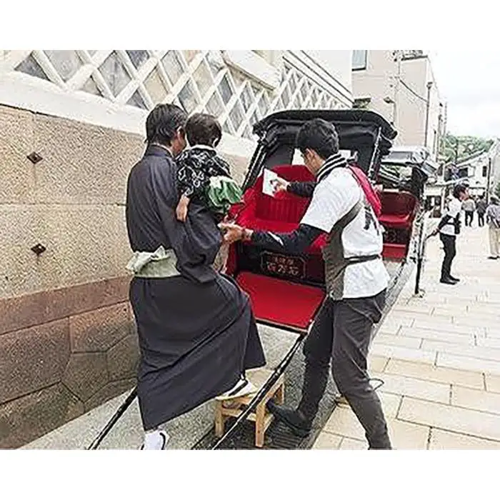 【贅沢！人力車を１日貸切】金沢の加賀百万石の移動を俥夫がご案内！（ガイド付き）