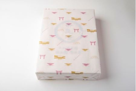 奈良漬 木箱詰［小］Z-01（瓜1本、守口大根(小)、西瓜(小)） ※1種類ずつ真空パックにしてお届け