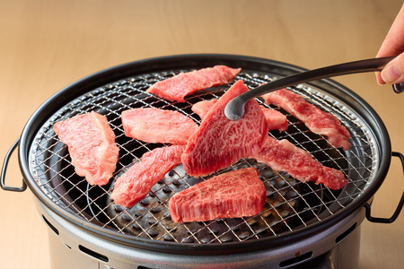 鳥取和牛 焼肉用カルビ（600g）【やまのおかげ屋】HN020-001