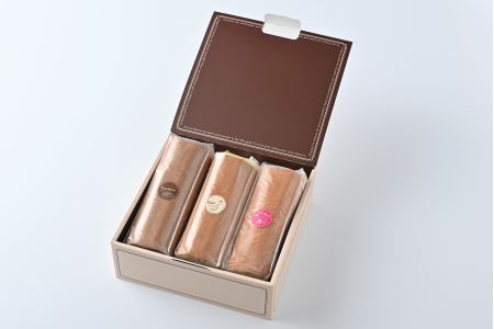那須カツミロール３本セット※着日指定送不可 お菓子 菓子 銘菓 地産地消 詰合せ 米粉 牛乳 卵 那須町 〔P-14〕