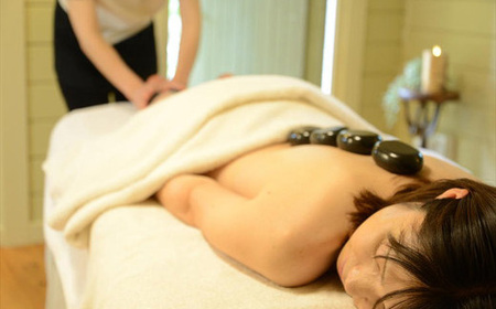 Relax＆Beauty akubi エステ利用券(9,000円分) | 利用券 エステ券 アロマ リラクゼーション 〔D-19〕