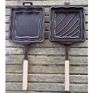 鋳鉄製ホットサンドメーカー [Hot 'n Toasty] IH対応 燕三条製 バーベキュー スキレット変形 ソロキャンプ[OUTSIDE IN]