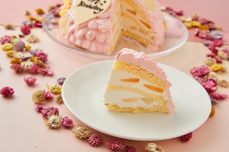 【Le Lis】プリンセスドール（ピンク）♪とびっきり可愛い芸術デコレーションケーキ5号（4～6名様分）！もちろん美味しさにも自信！【冷凍でお届け・冷蔵解凍】 // デコレーションケーキ 芸術ケーキ