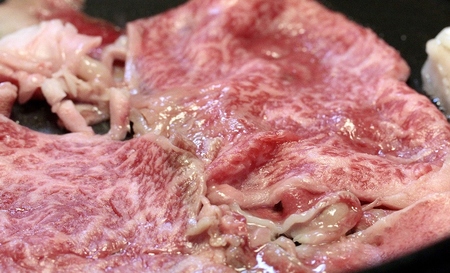近江牛霜降り肉 ももスライス 800g お肉 牛肉 国産 ブランド牛 すき焼き しゃぶしゃぶ 焼肉