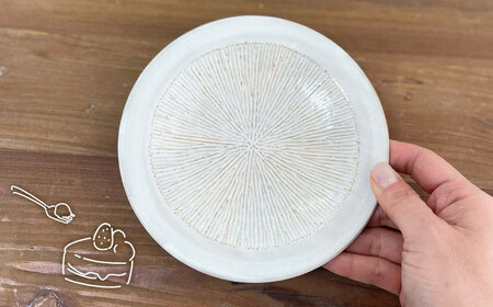 お皿 15cm  糸島市 / 工房わらし（宮元 美希）【いとしまごころ】 [ATZ009]