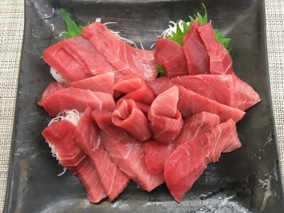 ＜選べる配送月＞＜ 切れてる お刺身 ＞ 天然 本まぐろ 中トロ ★ 簡単 冷水解凍 ★ M005-016 冷凍 マグロ