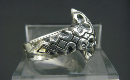 ZAN cross ring クロス リング ｜ 指輪 シルバー アクセサリー 十字架 モチーフ 925 ハンドメイド 選べる サイズ ジュエリー アクセ ファッション 人気 シンプル ギフト プレゼント 年末年始 お中元 お歳暮 内祝い 快気祝い