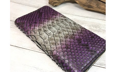 パイソンのフルラウンドファスナー財布 ファッション小物 長財布 ヘビ 蛇 牛 革 革製品 