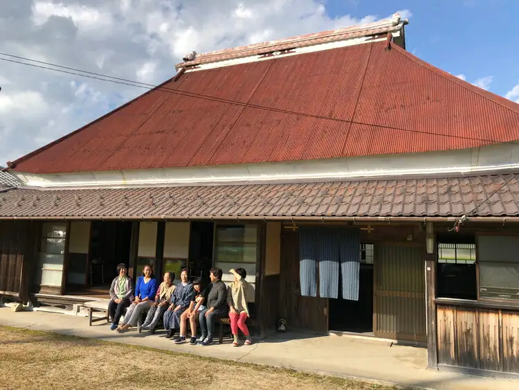 築150余年の古民家で食べるかまどご飯体験