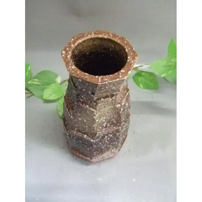 【信楽焼】荒土手づくり面取花入れ　花入　花器　花瓶（nha-001）
