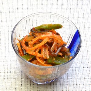 とらふぐ皮キムチ珍味 中間市老舗辻鮮魚店【001-0097】フグ 河豚 おつまみ おかず 一品 晩酌 家飲み お酒のお供 コラーゲン 長期保存 冷凍 山クラゲ キクラゲ 送料無料 ふるさと納税 惣菜