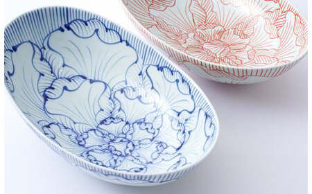 有田焼 花弁紋 25.5cm 楕円鉢（大）青と赤のペアセット 大慶 食器 器 うつわ 陶磁器 皿 ギフト 贈答 35000円 3.5万円 A35-426