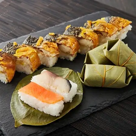 (冷凍)柿の葉ずし2種10個と柚庵焼鯖ずし1本7切_惣菜・加工品   _【配送不可地域：離島】【1072925】