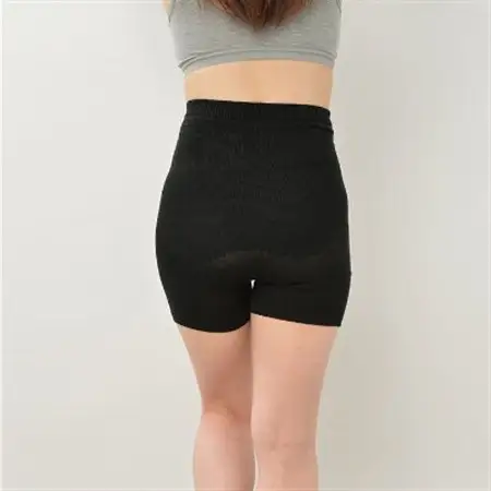 日本製 シルク 腹巻パンツ 1分丈 無縫製 天然繊維 タグフリー ブラック (611-7526)_装飾品・工芸品  服飾小物 _【1256214】