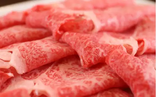 【希少!!黒毛和牛】おくしり和牛 肩ロース（スライス）500g 