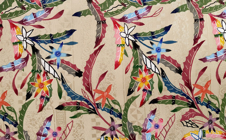 【藤崎紅型工房】名古屋六通帯 星あざみ 伝統工芸 工芸品 民芸 文化 びんがた 帯 絹 六通帯 星型の花 ホシアザミ おしゃれ 高級 プレゼント 沖縄県 名護市