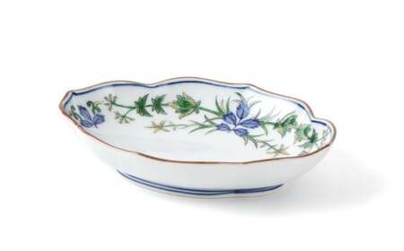 源右衛門窯 染錦秋草文 木瓜型 銘々皿 器 食器 木瓜 皿 銘々皿 取皿 有田焼 A40-301