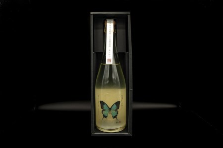 【河津酒造】スパークリング日本酒 花雪 AGEHA 720ml 発泡酒 生酒 地酒 日本酒 お酒 純米 無濾過 瓶内二次発酵  熊本 阿蘇 小国郷 アルコール 4合 河津酒造 老舗 受賞多数 冷蔵 お取り寄せ 贈り物 贈答 ギフト