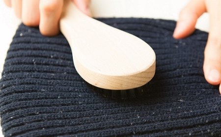 【浅草アートブラシ】かんたん毛玉取りブラシ「匠」_0091-033-T04