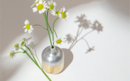 一輪挿し field flower pot フラワーポット インテリア 飾り お花 玄関 リビング テーブル 寝室 シンプル 植物 暮らし 抗菌 作用 野の花 実 枝 生ける デザイン 草 飾る 空間 演出 