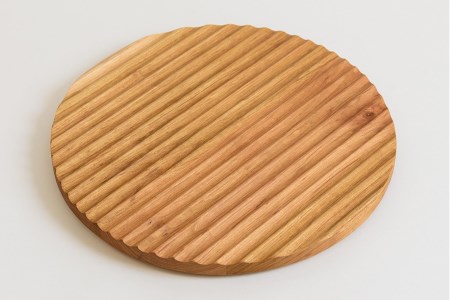 皿 トーストを美味しく食べる木のパン皿（波乗りパン皿）サイズ270《直径270×厚み18（mm）》天然木 山桜 亜麻仁油 食器用洗剤OK