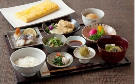 東京・有楽町で味わう坐来大分贅沢ランチお食事券「昼膳」 2名様分_2111R-P