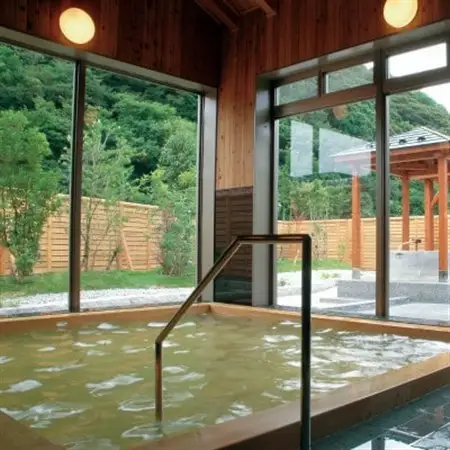 兵庫県新温泉町七釜(しちかま)温泉 源泉かけ流し!日帰り温泉『ゆ～らく館』入浴回数券4枚綴り【1355539】