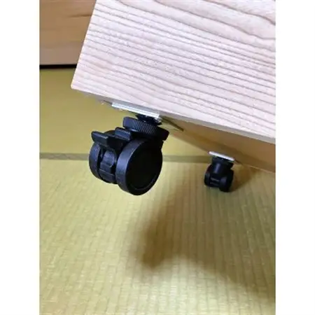 ゴツゴツ感がクセになる、やりかんな体感チェア　ナチュラルオーク色【1364068】