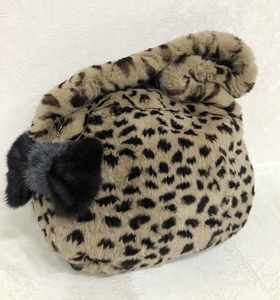 ブラック ミンク リボン キーホルダー／西本毛皮商店 豪華 毛皮 リアルファー 綺麗目 上品 お洒落 天然素材 アクセサリー 奈良県 宇陀市