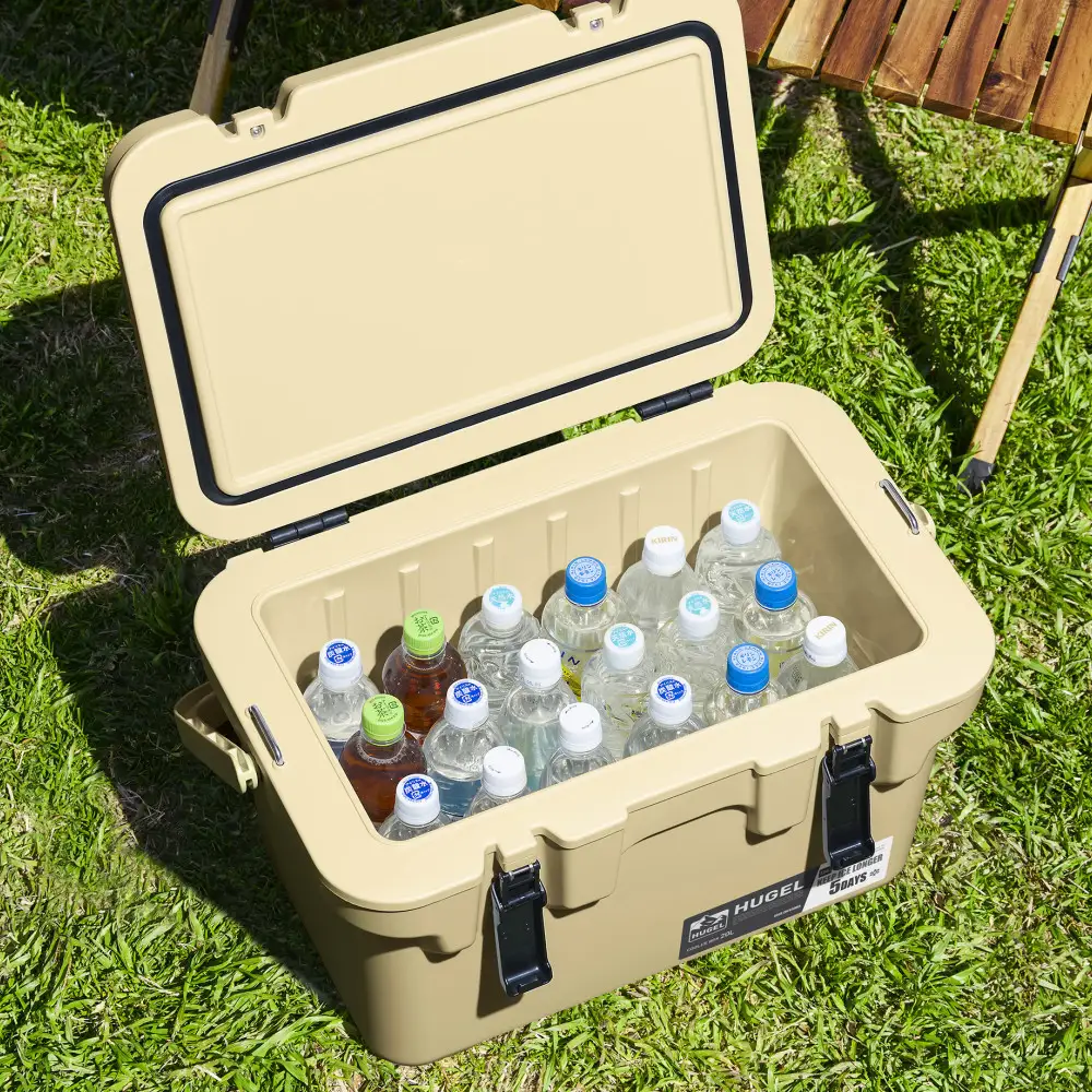  ☆リニューアル☆クーラーボックス 大型 大容量 20L TC-20R ベージュ HUGEL アイリスオーヤマ クーラーBOX ハードクーラー 高保冷 アウトドア キャンプ BBQ 釣り スポーツ レジャー ベージュ