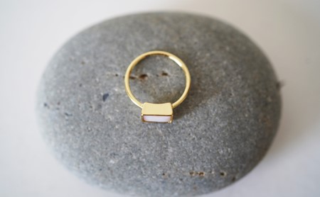池蝶貝（イケチョウガイ）レグタングルリング【13号】 アクセサリー 指輪 ファッション小物 雑貨 