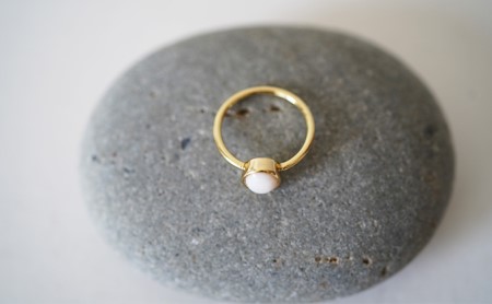 池蝶貝（イケチョウガイ）オーバルリング【10号】 アクセサリー 指輪 ファッション小物 雑貨 