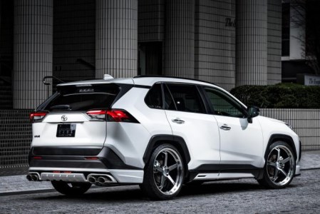 【ソナー付車用】 【トヨタ 50系 RAV4】 ラヴライン フロントグリル （AES製） 【つや消し ブラック仕様】  2411-4810 自動車 車 パーツ カスタム TOYOTA RAV4 MXAA54 AXAH54