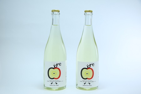 りんごのスパークリングワイン「シードル赤来」750ml×２本【ギフト 炭酸 お酒 ワイン リンゴ パーティーＥ-2】