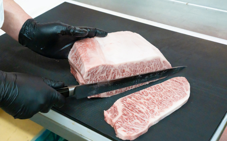 【数量限定】宇部牛 一頭分 黒毛和牛 Ａ５ランク 冷蔵 約300kg 和牛シャトーブリアンから牛タン、ホルモンまで、食べてみっちゃ、おいしいけえ
