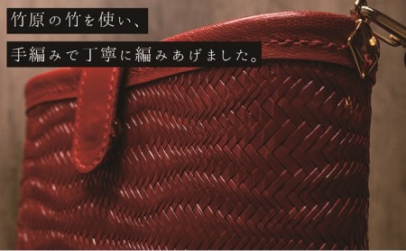 竹工芸品ショルダーバッグ（波網代編み・赤・小）【 ファッション 小物 カバン アイテム 地元の竹 手編み ファッション小物 お出かけ 普段使い 竹製品 】