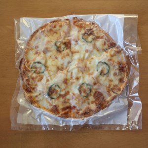  洋風居酒屋サルーテ 冷凍ピザ（ベーコンとエビのＭＩＸ　直径23cm） 直径23cm 2枚 ( ふるさと納税 ピザ ベーコン エビ こだわりの道産小麦 使用 冷凍ビザ イタリアン 北海道 遠軽町 洋風居酒屋　サルーテ ) en01-00143