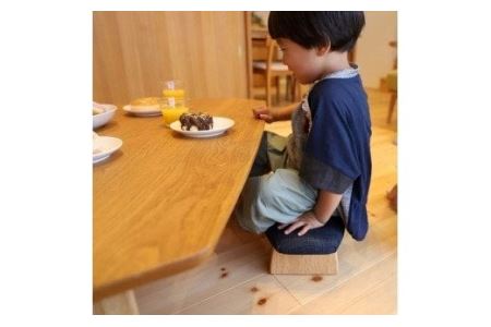 低座椅子 椅子 枕 木製 チェア フットレスト オットマン ソファ 畳 インテリア 国産材 無垢材 フェイスタオル 家具屋アカトシロ ゴイチ(R) レザー（オレンジ）｜E01