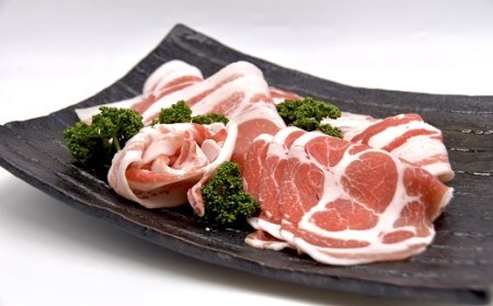 松阪豚 すき焼きセット 肩ロース 200g リブロース 200g バラ 200g 豚肉 豚肉【002227】