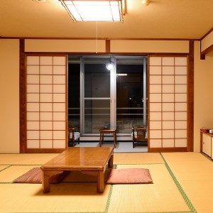 まるは食堂 旅館 ペア 宿泊券 (一泊 朝食付) 海 天然 温泉 まるは 食堂 旅行 グルメ 人気 おすすめ 豊浜本店 宿泊 愛知県 宿泊券