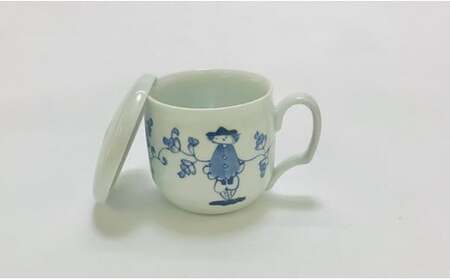 青花には珍しい蓋付きマグカップです。小島芳栄堂 カップ 飲み物カップ うつわ 器 ギフト 贈り物 30000円 3万円 A30-747