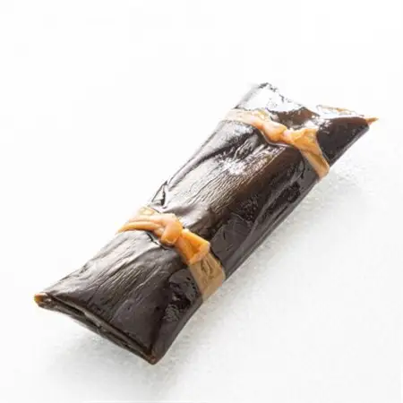 国産(北海道産)昆布で鰊(にしん)を丁寧に巻いた昆布巻きセット(4本)_昆布巻 国産 北海道産 ニシン コンブ だし 海藻 だし昆布 こんぶ水 出汁 乾物 こんぶ ギフト 調理済み 一人暮らし セット おかず 北連物産 きたれん 常温 調理済み 北海道 釧路町 釧路超 特産品 _【1386317】